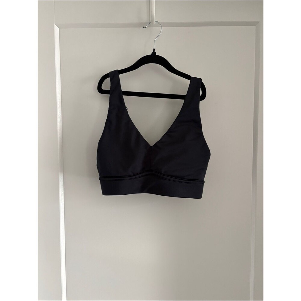 Fabletics Black V-Neck Supportive Sports Bra